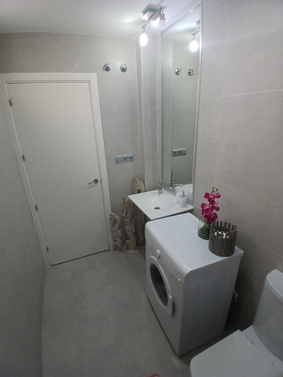 Apartamento Bernier Малага Екстериор снимка