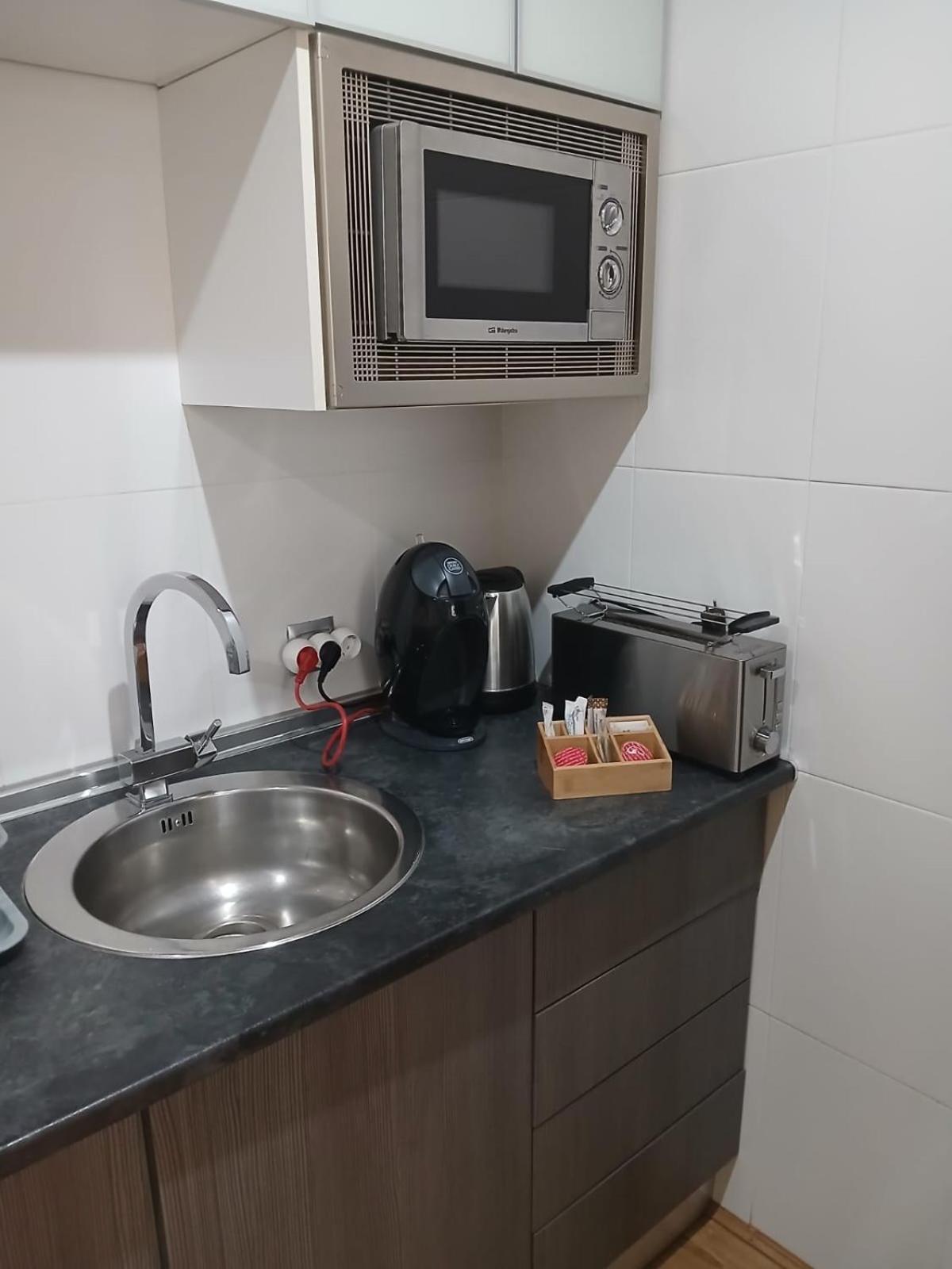 Apartamento Bernier Малага Екстериор снимка